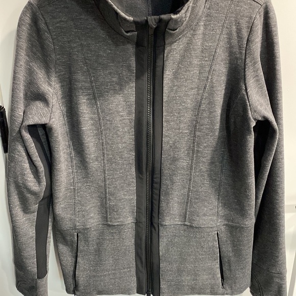 Athleta Fitted Full Zip Hoodie EUC - Picture 8 of 12